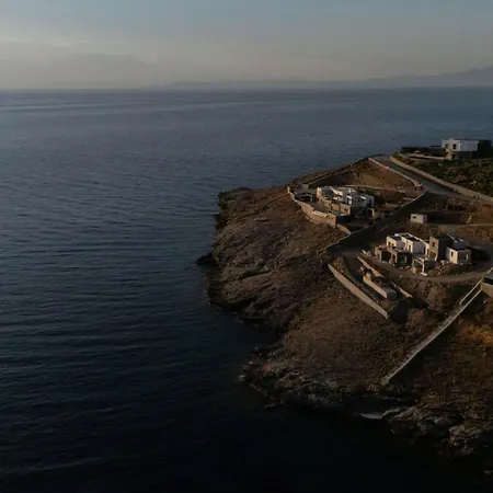 Willa Anasa Kea Grionisi